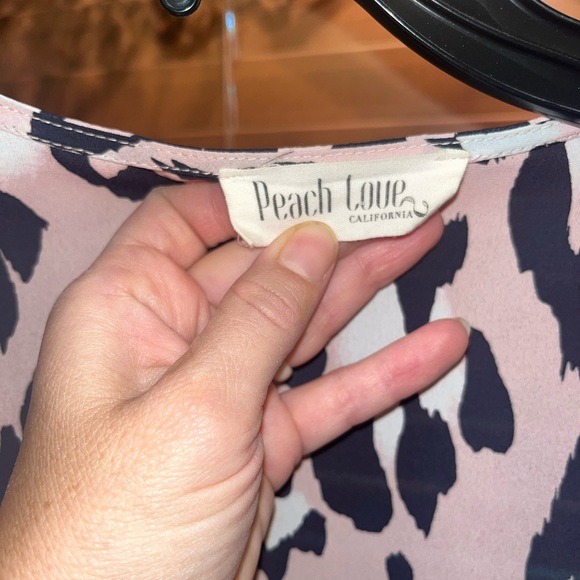 Light weight leopard kimono top - Picture 2 of 2